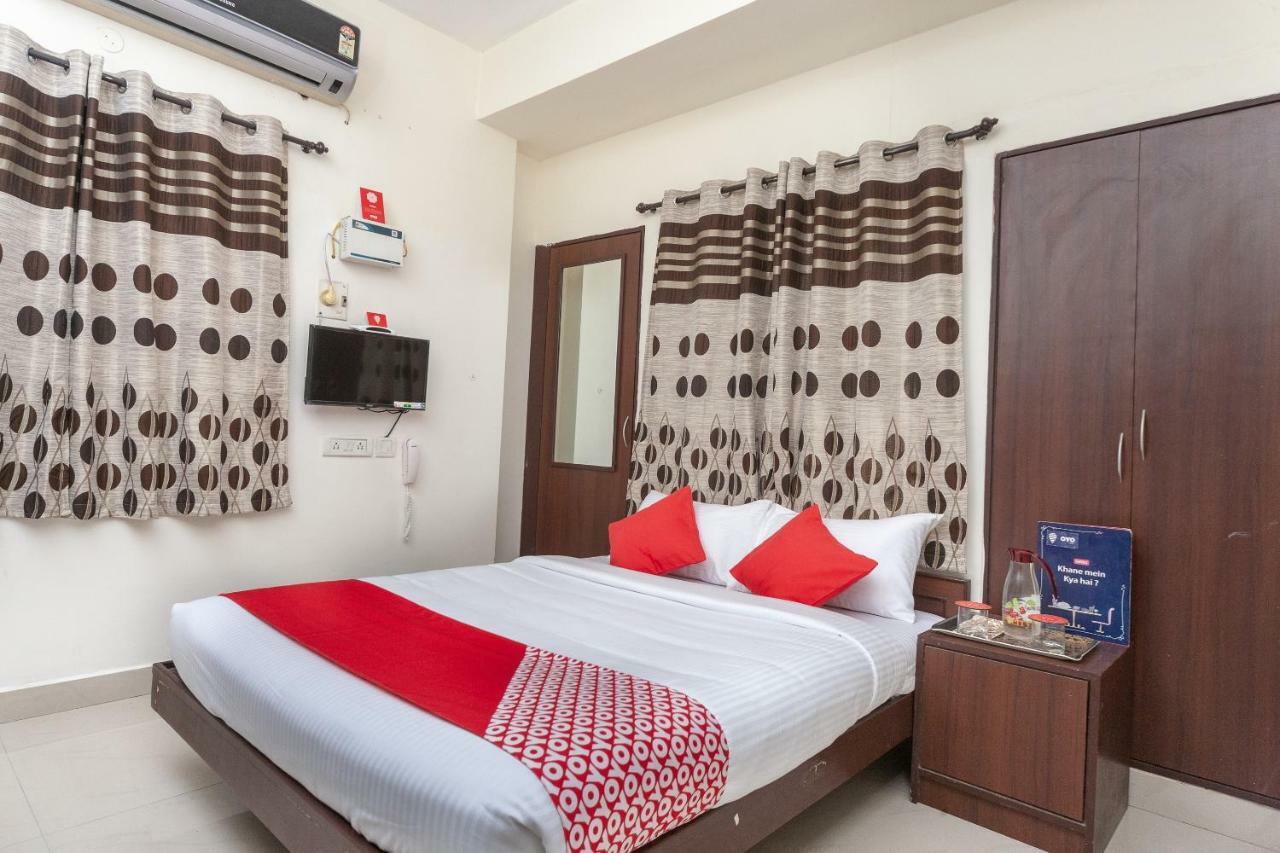 Oyo 22019 Skye Service Apartments Ченнаи Экстерьер фото